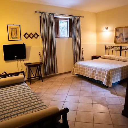 Bed & Breakfast Le Cese 4*