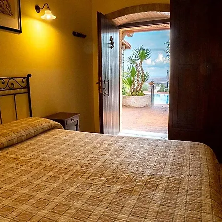 Le Cese Bed & Breakfast
